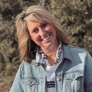 Meet your Posher, Christine